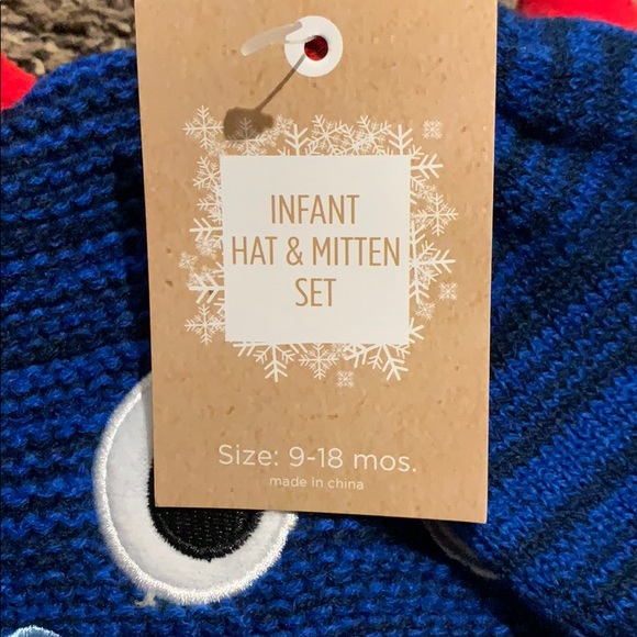 Infant monster hat & mitten set - Picture 4 of 4